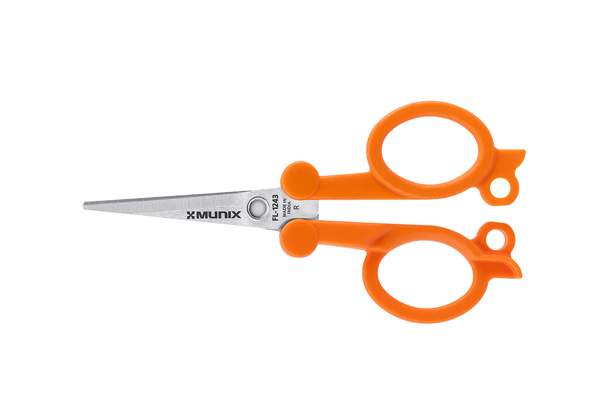 Munix: FL-1243 Mini Portable Folding Scissor for DIY/ Travel/ Home Use - Image 3