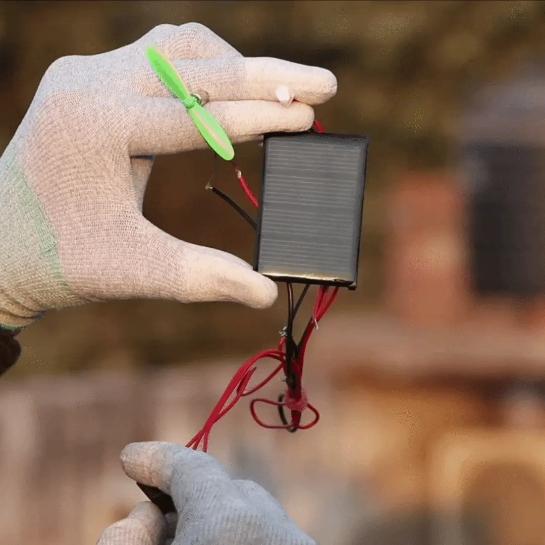 Solar Energy Powered DIY Mini Fan + LED Experiment Kit - Image 2