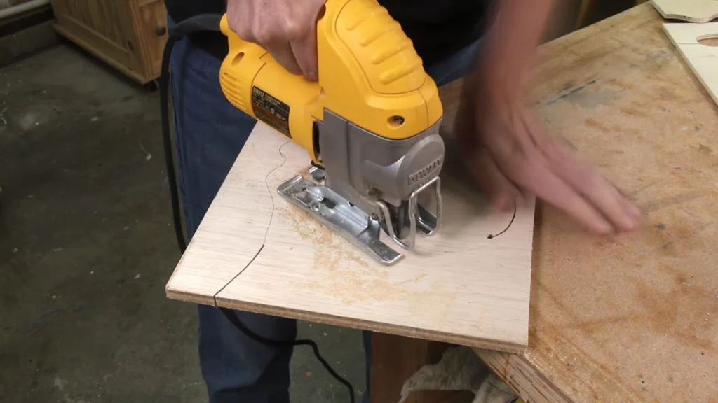 Stanley: 600W Jig Saw Cutter Machine - Image 2